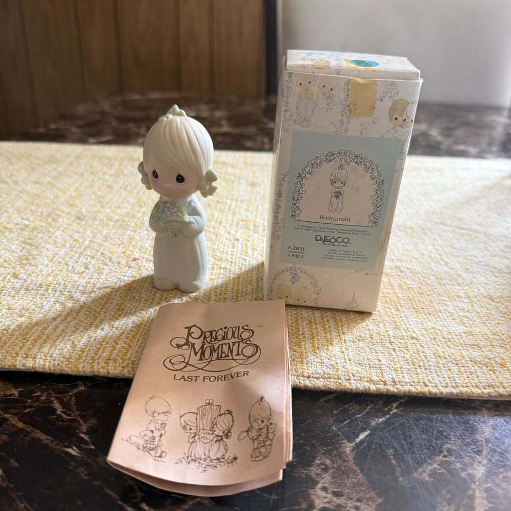 Precious Moments Junior Bridesmaid Figurine E-2831 With Box